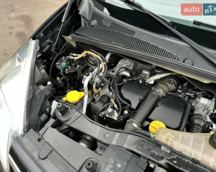 Черный Рено Кенгу, объемом двигателя 1.46 л и пробегом 180 тыс. км за 8500 $, фото 17 на Automoto.ua