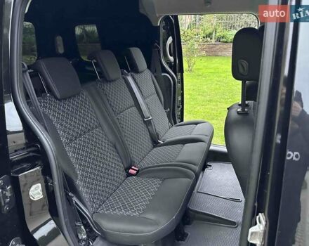 Черный Рено Кенгу, объемом двигателя 0 л и пробегом 96 тыс. км за 7500 $, фото 8 на Automoto.ua