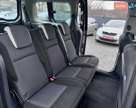 Чорний Рено Кєнгу, об'ємом двигуна 1.5 л та пробігом 220 тис. км за 10990 $, фото 27 на Automoto.ua