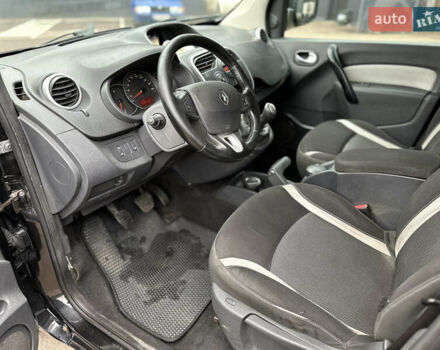 Черный Рено Кенгу, объемом двигателя 1.46 л и пробегом 180 тыс. км за 8500 $, фото 14 на Automoto.ua