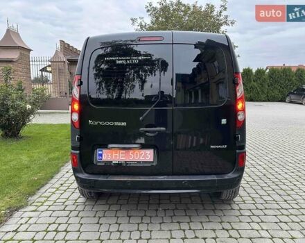 Черный Рено Кенгу, объемом двигателя 0 л и пробегом 96 тыс. км за 7500 $, фото 5 на Automoto.ua
