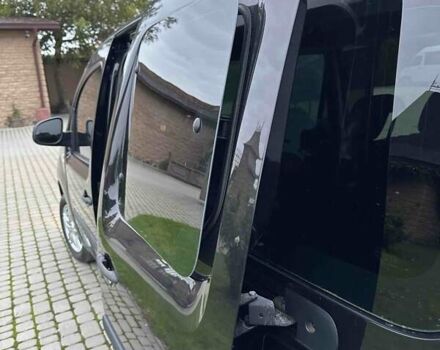 Черный Рено Кенгу, объемом двигателя 0 л и пробегом 96 тыс. км за 7500 $, фото 17 на Automoto.ua