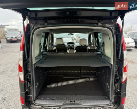 Черный Рено Кенгу, объемом двигателя 1.6 л и пробегом 207 тыс. км за 9999 $, фото 13 на Automoto.ua