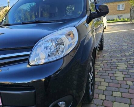 Рено Кєнгу 2013 у Дубно на Automoto.ua Чорний Рено Кєнгу, об'ємом двигуна 1.5 л та пробігом 234 тис. км за 10500 $, фото 3 на Automoto.ua