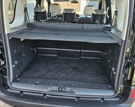 Рено Кєнгу 2013 у Дубно на Automoto.ua Чорний Рено Кєнгу, об'ємом двигуна 1.5 л та пробігом 234 тис. км за 10500 $, фото 21 на Automoto.ua