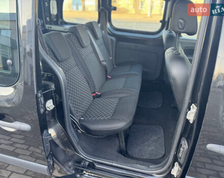 Черный Рено Кенгу, объемом двигателя 1.6 л и пробегом 225 тыс. км за 7800 $, фото 35 на Automoto.ua