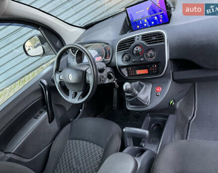 Черный Рено Кенгу, объемом двигателя 1.46 л и пробегом 243 тыс. км за 10900 $, фото 28 на Automoto.ua