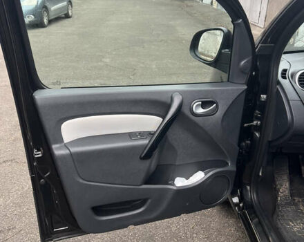 Чорний Рено Кєнгу, об'ємом двигуна 1.46 л та пробігом 247 тис. км за 9700 $, фото 11 на Automoto.ua