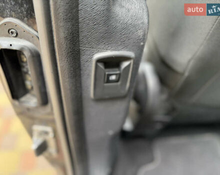 Рено Кенгу 2014 в Луцке на Automoto.ua Черный Рено Кенгу, объемом двигателя 1.5 л и пробегом 210 тыс. км за 10999 $, фото 13 на Automoto.ua