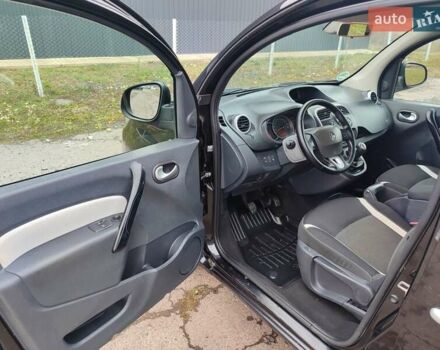 Чорний Рено Кєнгу, об'ємом двигуна 1.5 л та пробігом 230 тис. км за 9400 $, фото 8 на Automoto.ua