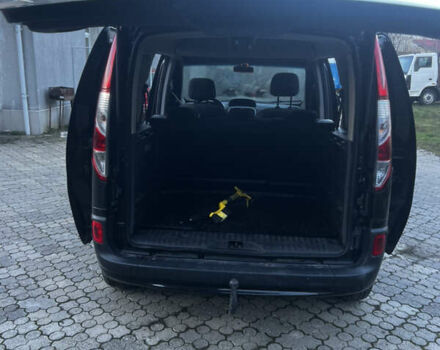 Черный Рено Кенгу, объемом двигателя 1.5 л и пробегом 279 тыс. км за 7500 $, фото 12 на Automoto.ua