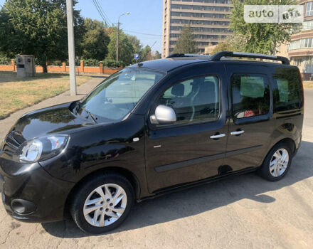 Черный Рено Кенгу, объемом двигателя 1.5 л и пробегом 315 тыс. км за 9900 $, фото 5 на Automoto.ua