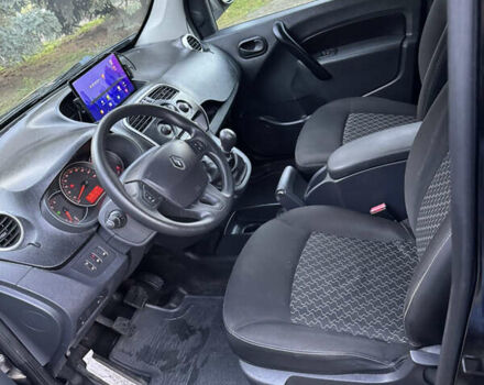 Черный Рено Кенгу, объемом двигателя 1.46 л и пробегом 243 тыс. км за 10900 $, фото 24 на Automoto.ua