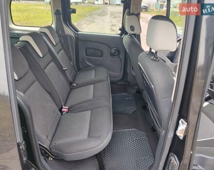 Чорний Рено Кєнгу, об'ємом двигуна 1.5 л та пробігом 230 тис. км за 9400 $, фото 10 на Automoto.ua