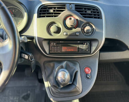 Черный Рено Кенгу, объемом двигателя 1.5 л и пробегом 279 тыс. км за 9900 $, фото 30 на Automoto.ua