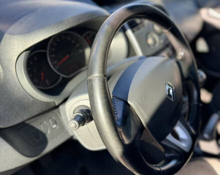 Черный Рено Кенгу, объемом двигателя 1.5 л и пробегом 279 тыс. км за 9900 $, фото 25 на Automoto.ua