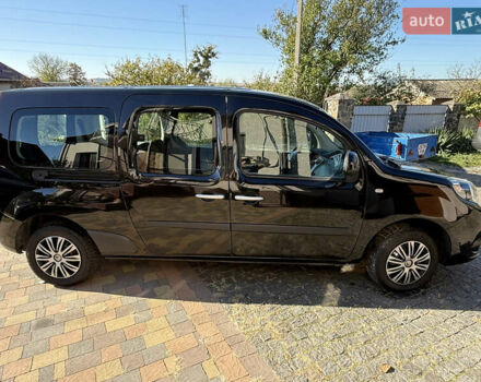 Рено Кєнгу 2015 у Дубно на Automoto.ua Чорний Рено Кєнгу, об'ємом двигуна 1.5 л та пробігом 188 тис. км за 11500 $, фото 20 на Automoto.ua