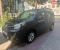 Черный Рено Кенгу, объемом двигателя 1.5 л и пробегом 171 тыс. км за 10650 $, фото 1 на Automoto.ua