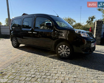 Рено Кєнгу 2015 у Дубно на Automoto.ua Чорний Рено Кєнгу, об'ємом двигуна 1.5 л та пробігом 188 тис. км за 11500 $, фото 3 на Automoto.ua