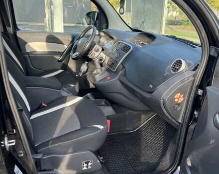 Черный Рено Кенгу, объемом двигателя 1.5 л и пробегом 185 тыс. км за 11850 $, фото 11 на Automoto.ua