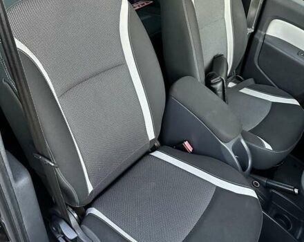 Черный Рено Кенгу, объемом двигателя 1.5 л и пробегом 259 тыс. км за 11550 $, фото 25 на Automoto.ua