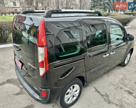 Черный Рено Кенгу, объемом двигателя 1.5 л и пробегом 143 тыс. км за 11800 $, фото 5 на Automoto.ua