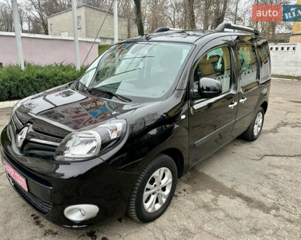 Черный Рено Кенгу, объемом двигателя 1.5 л и пробегом 143 тыс. км за 11800 $, фото 10 на Automoto.ua