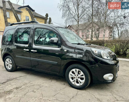 Черный Рено Кенгу, объемом двигателя 1.5 л и пробегом 143 тыс. км за 11800 $, фото 3 на Automoto.ua