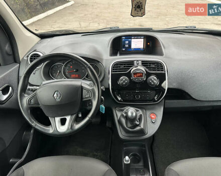 Черный Рено Кенгу, объемом двигателя 1.5 л и пробегом 143 тыс. км за 11800 $, фото 17 на Automoto.ua