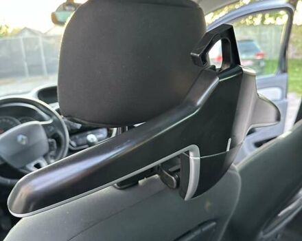 Черный Рено Кенгу, объемом двигателя 1.5 л и пробегом 259 тыс. км за 11550 $, фото 31 на Automoto.ua