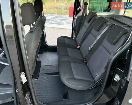 Черный Рено Кенгу, объемом двигателя 1.5 л и пробегом 110 тыс. км за 12599 $, фото 6 на Automoto.ua