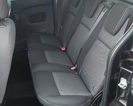 Черный Рено Кенгу, объемом двигателя 1.5 л и пробегом 179 тыс. км за 13500 $, фото 35 на Automoto.ua