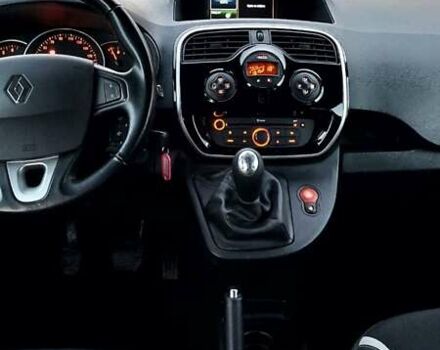 Черный Рено Кенгу, объемом двигателя 1.5 л и пробегом 179 тыс. км за 13500 $, фото 28 на Automoto.ua