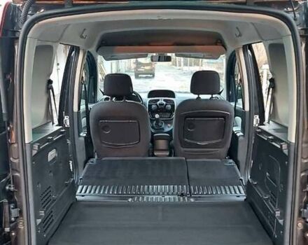 Черный Рено Кенгу, объемом двигателя 1.5 л и пробегом 179 тыс. км за 13500 $, фото 40 на Automoto.ua