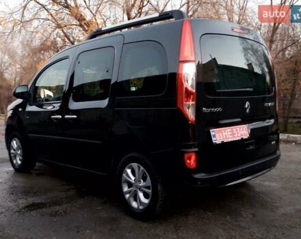 Черный Рено Кенгу, объемом двигателя 1.5 л и пробегом 179 тыс. км за 13500 $, фото 7 на Automoto.ua