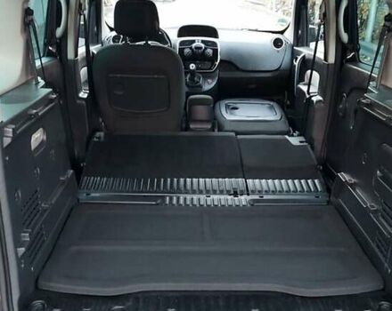 Черный Рено Кенгу, объемом двигателя 1.5 л и пробегом 179 тыс. км за 13500 $, фото 41 на Automoto.ua