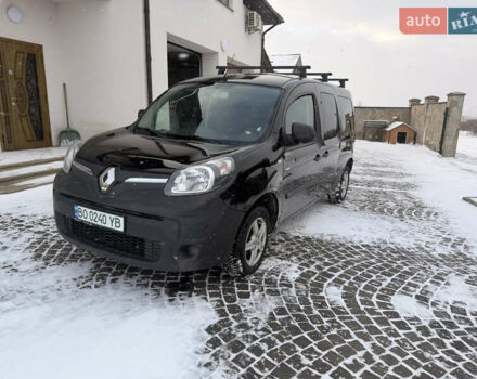 Черный Рено Кенгу, объемом двигателя 0 л и пробегом 79 тыс. км за 13800 $, фото 1 на Automoto.ua