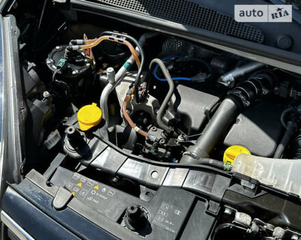 Чорний Рено Кєнгу, об'ємом двигуна 1.5 л та пробігом 162 тис. км за 15200 $, фото 40 на Automoto.ua