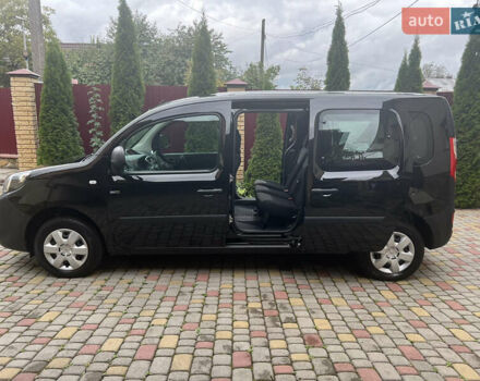 Черный Рено Кенгу, объемом двигателя 0 л и пробегом 29 тыс. км за 14200 $, фото 33 на Automoto.ua