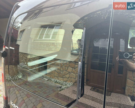 Черный Рено Кенгу, объемом двигателя 0 л и пробегом 29 тыс. км за 14200 $, фото 67 на Automoto.ua