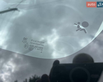 Черный Рено Кенгу, объемом двигателя 0 л и пробегом 29 тыс. км за 14200 $, фото 78 на Automoto.ua