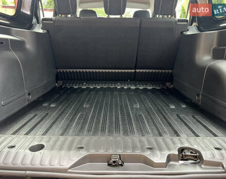 Черный Рено Кенгу, объемом двигателя 0 л и пробегом 29 тыс. км за 14200 $, фото 15 на Automoto.ua