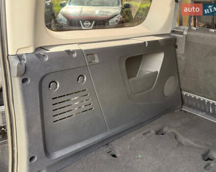 Черный Рено Кенгу, объемом двигателя 0 л и пробегом 75 тыс. км за 14700 $, фото 41 на Automoto.ua