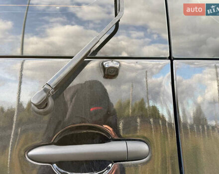 Черный Рено Кенгу, объемом двигателя 0 л и пробегом 75 тыс. км за 14700 $, фото 42 на Automoto.ua