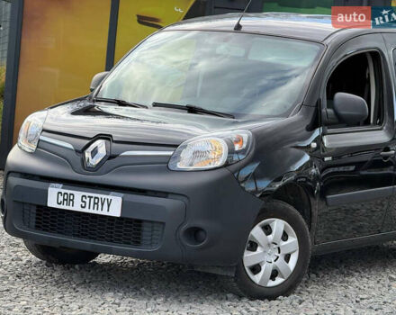 Черный Рено Кенгу, объемом двигателя 0 л и пробегом 75 тыс. км за 14700 $, фото 10 на Automoto.ua