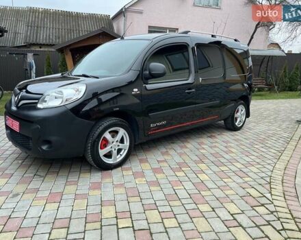 Черный Рено Кенгу, объемом двигателя 1.5 л и пробегом 132 тыс. км за 13700 $, фото 12 на Automoto.ua