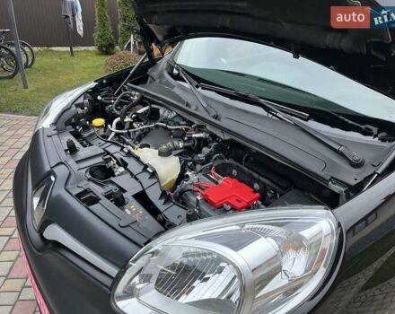 Черный Рено Кенгу, объемом двигателя 1.5 л и пробегом 132 тыс. км за 13700 $, фото 32 на Automoto.ua