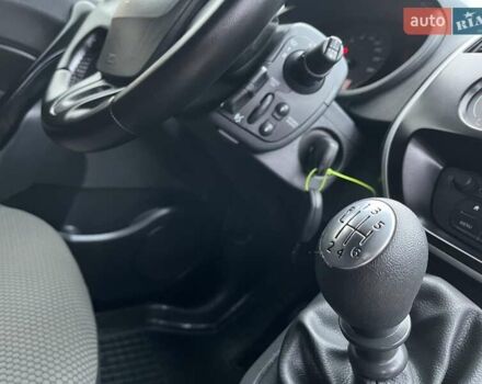 Черный Рено Кенгу, объемом двигателя 1.5 л и пробегом 132 тыс. км за 13700 $, фото 21 на Automoto.ua