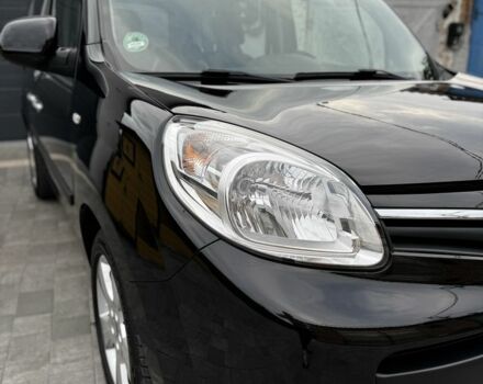 Черный Рено Кенгу, объемом двигателя 1.5 л и пробегом 149 тыс. км за 11150 $, фото 5 на Automoto.ua