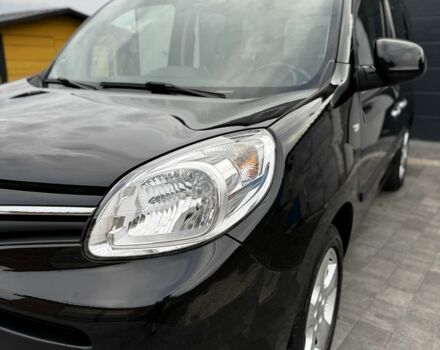 Черный Рено Кенгу, объемом двигателя 1.5 л и пробегом 149 тыс. км за 11150 $, фото 6 на Automoto.ua